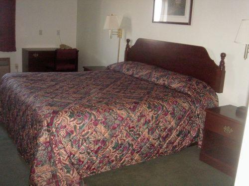 Americas Best Value Inn - Gaylord Oda fotoğraf