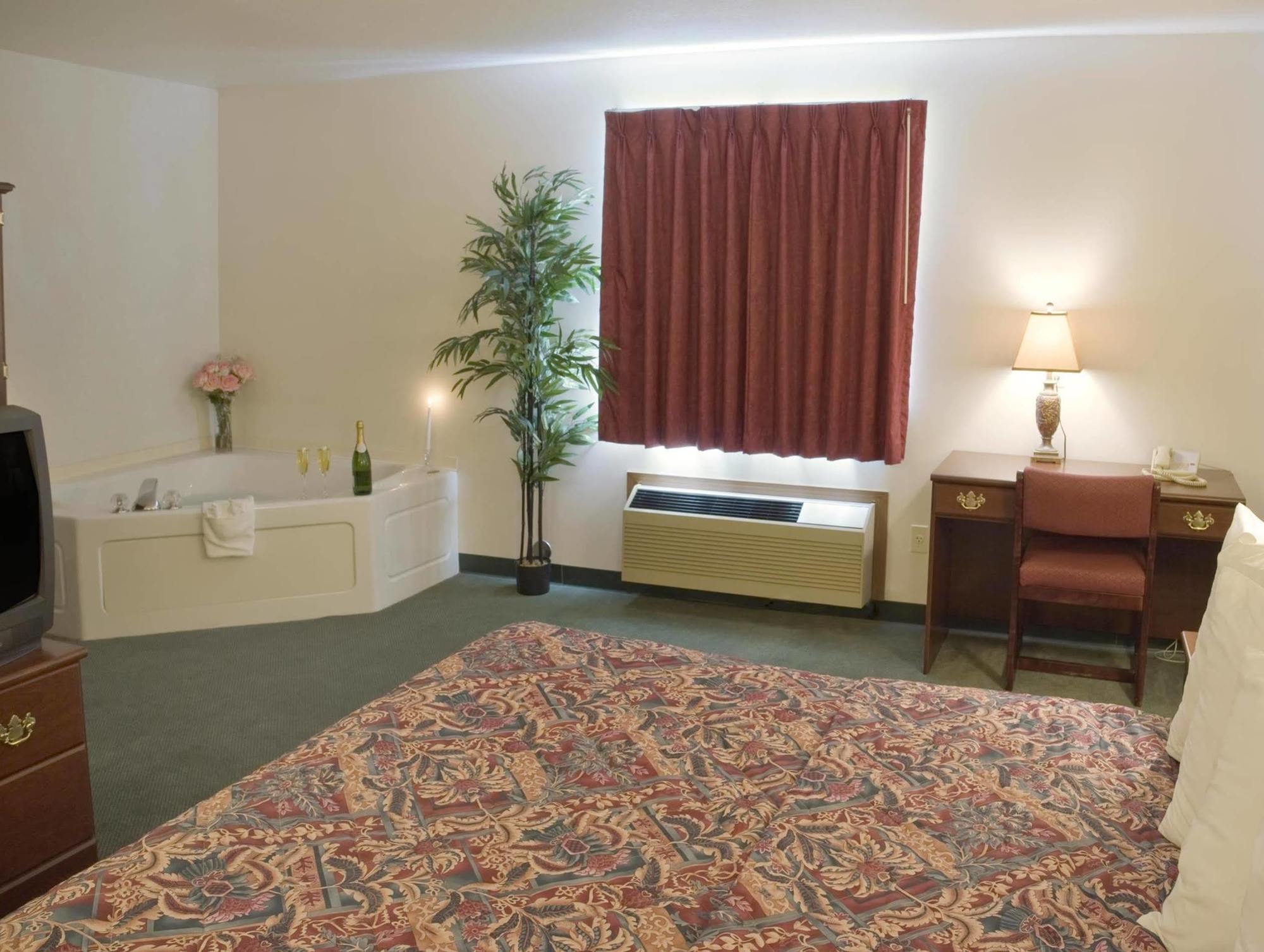 Americas Best Value Inn - Gaylord Dış mekan fotoğraf